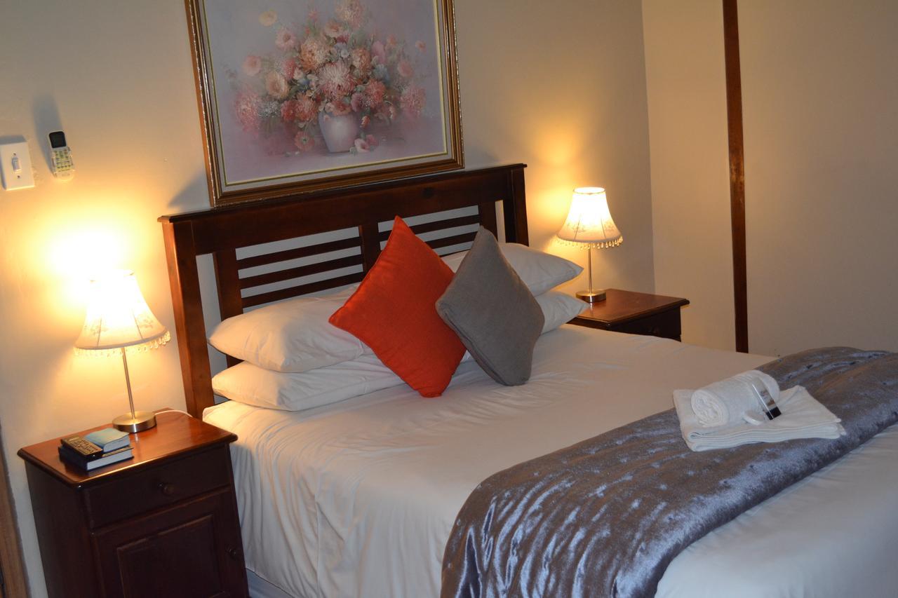 Castello Guesthouse Vryburg Exterior foto